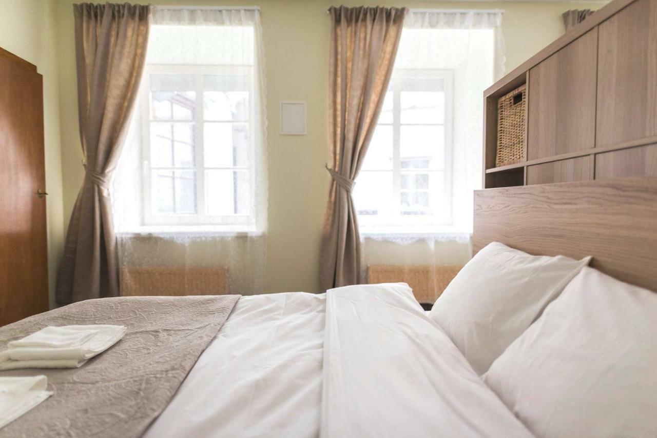 Cozy Apt In The Heart Of Old Town Вильнюс Экстерьер фото