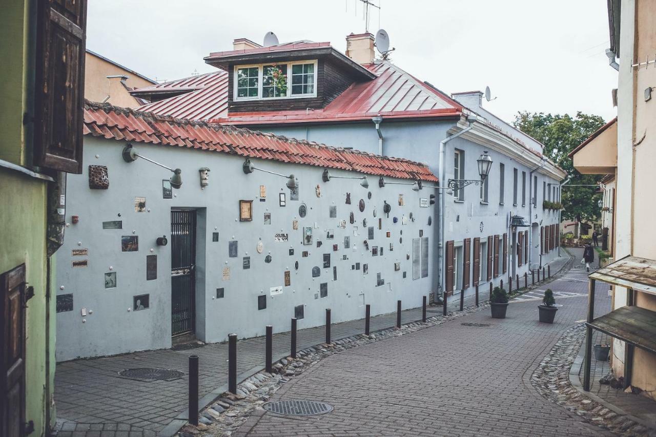 Cozy Apt In The Heart Of Old Town Вильнюс Экстерьер фото